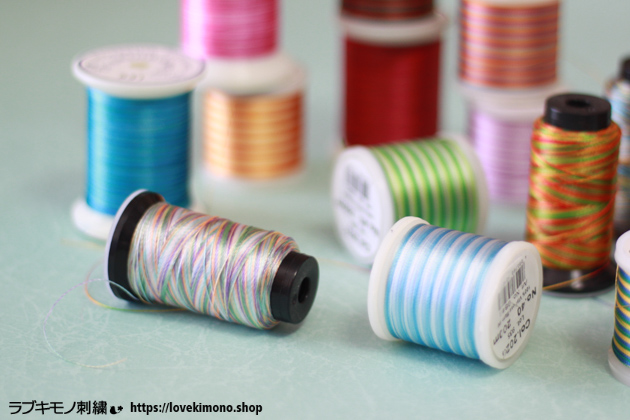 刺繍糸の段染め糸でミシン刺繍